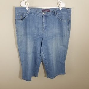 Gloria Vanderbilt Amanda Capri